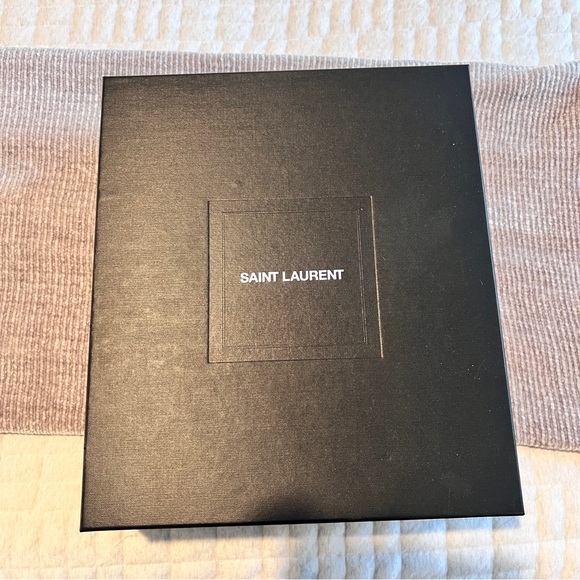 Saint Laurent Leather Boot in Cuoio. Size 37 EU - Picture 9 of 15